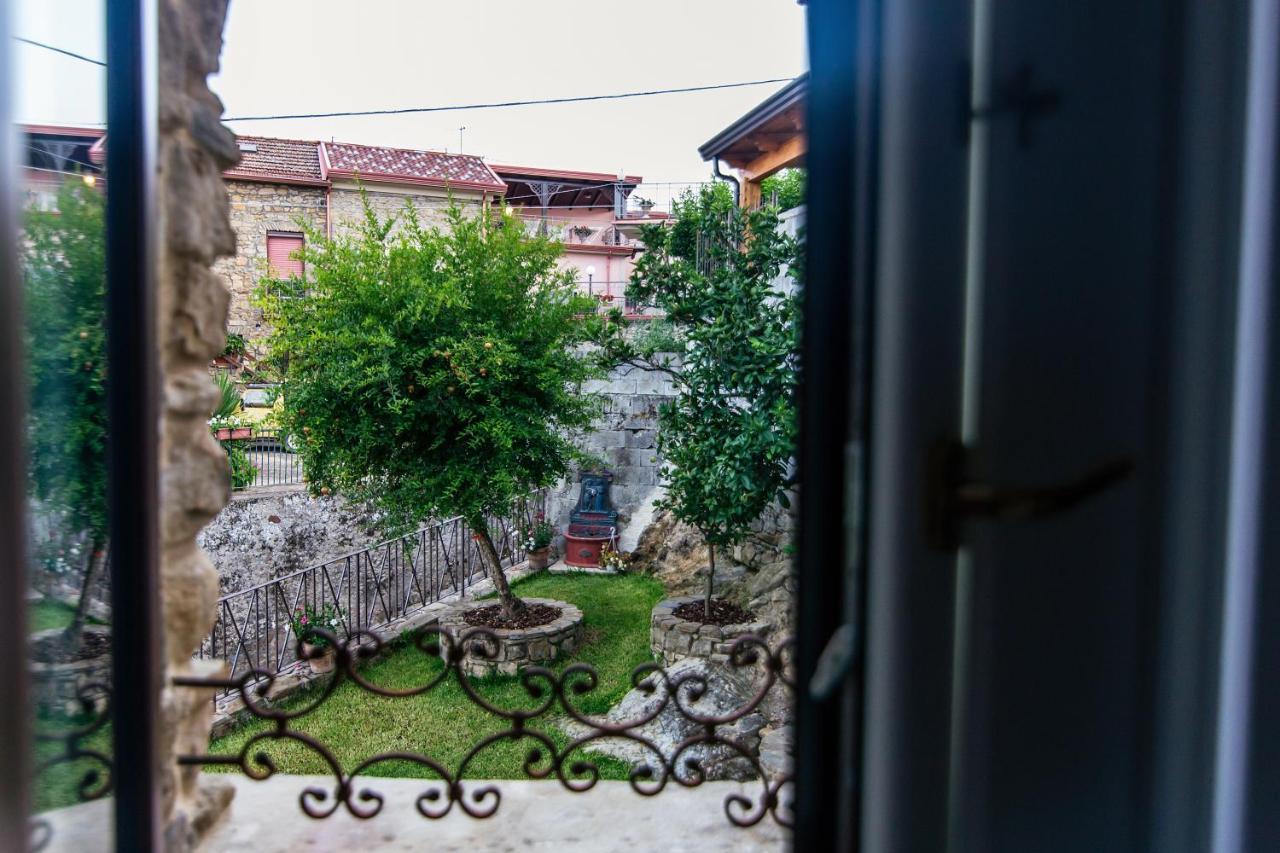 Palazzo Cantarella Stella Cilento Esterno foto