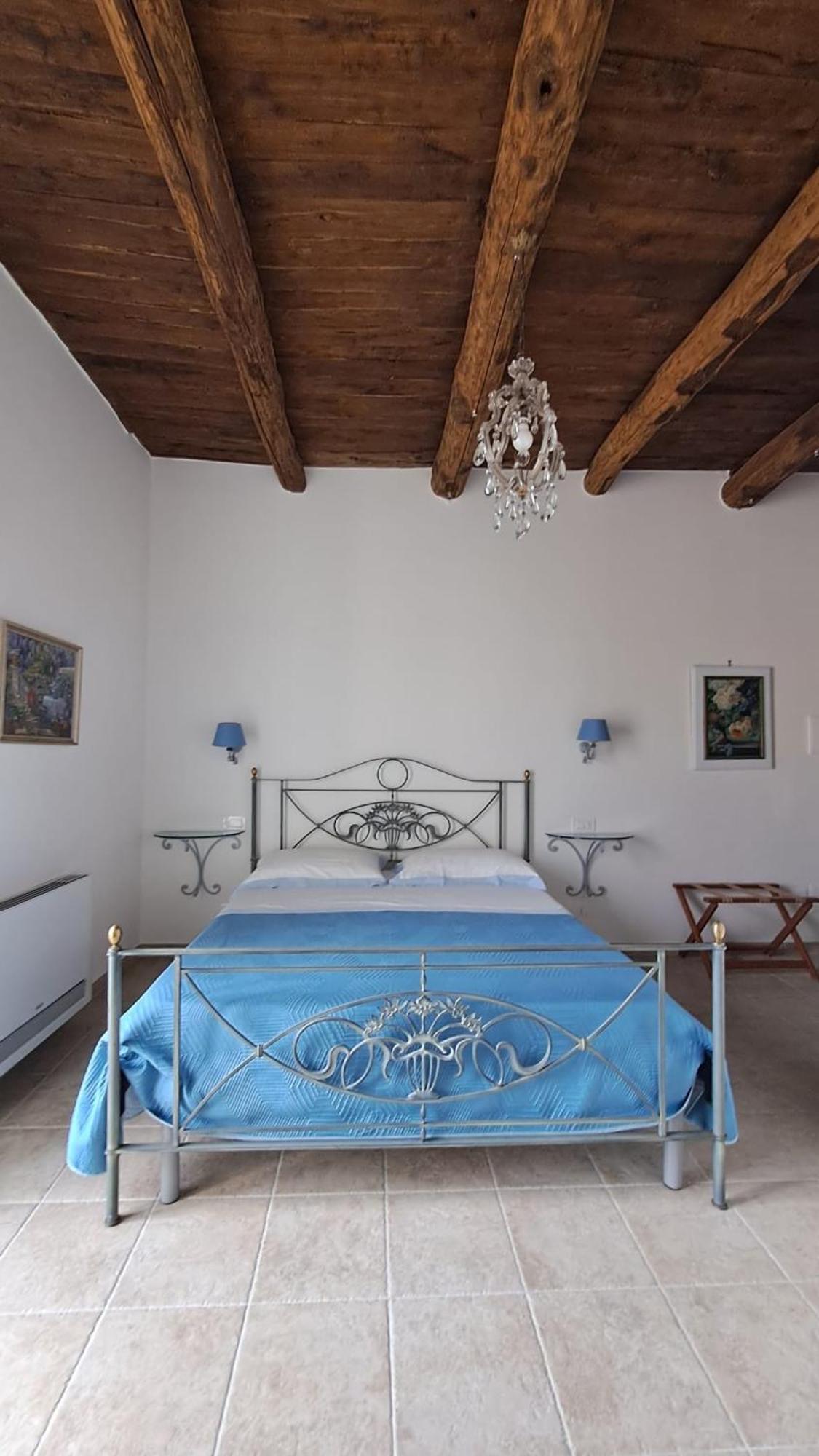 Palazzo Cantarella Stella Cilento Camera foto